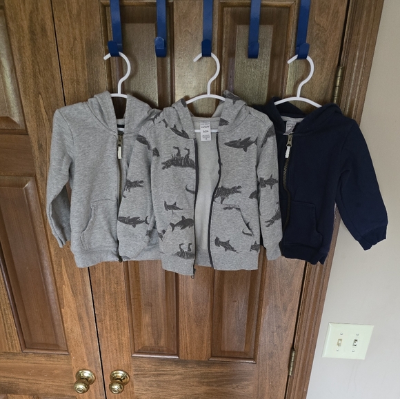 Carter's: Zip-up Hoodies, 2T, LIKE NEW, Gray, Navy, Sharks, YKK Zip, SO SOFT - Picture 13 of 15